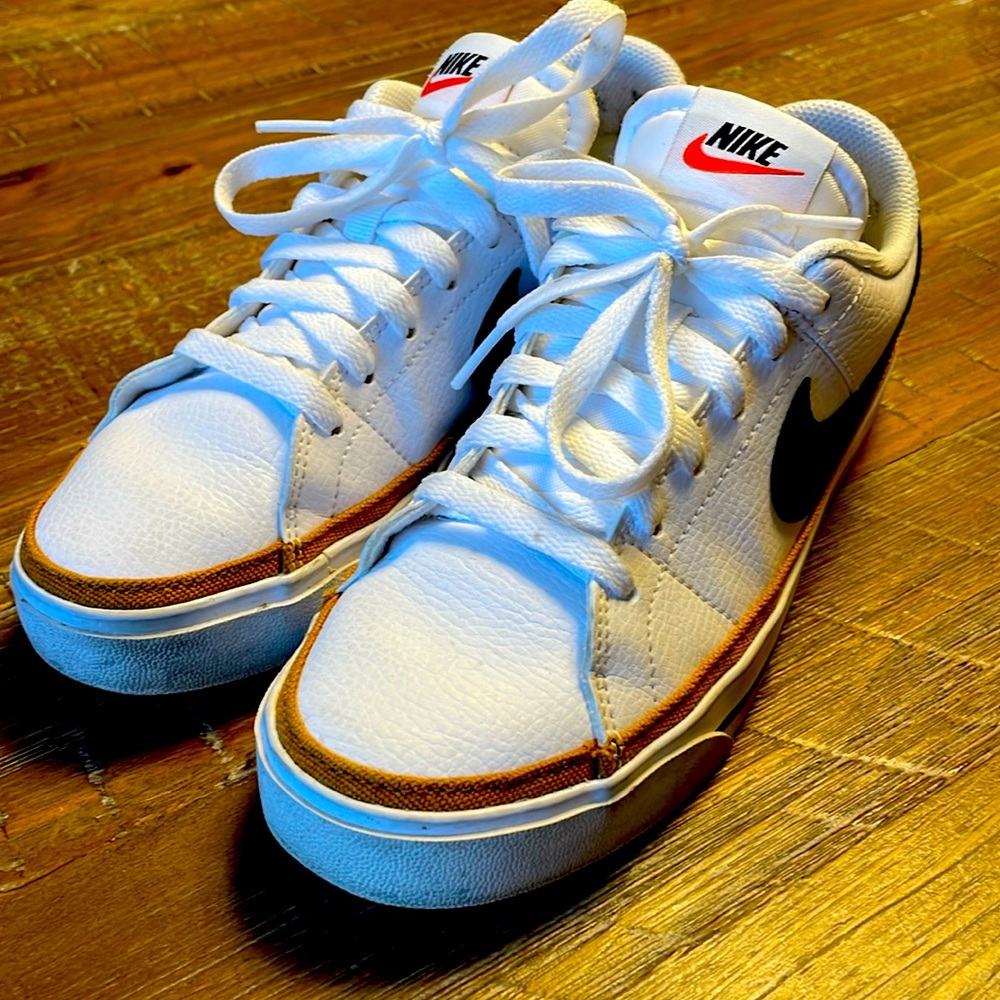 Women's Nike Court Legacy Next Nature Shoes